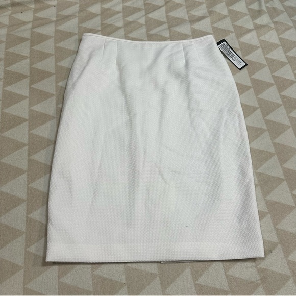 Le suit women’s vanilla ice skirt - Picture 1 of 3